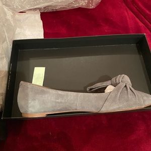 Banana Republic Gray Suede flats